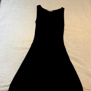 Elegant Black Sleeveless Dress